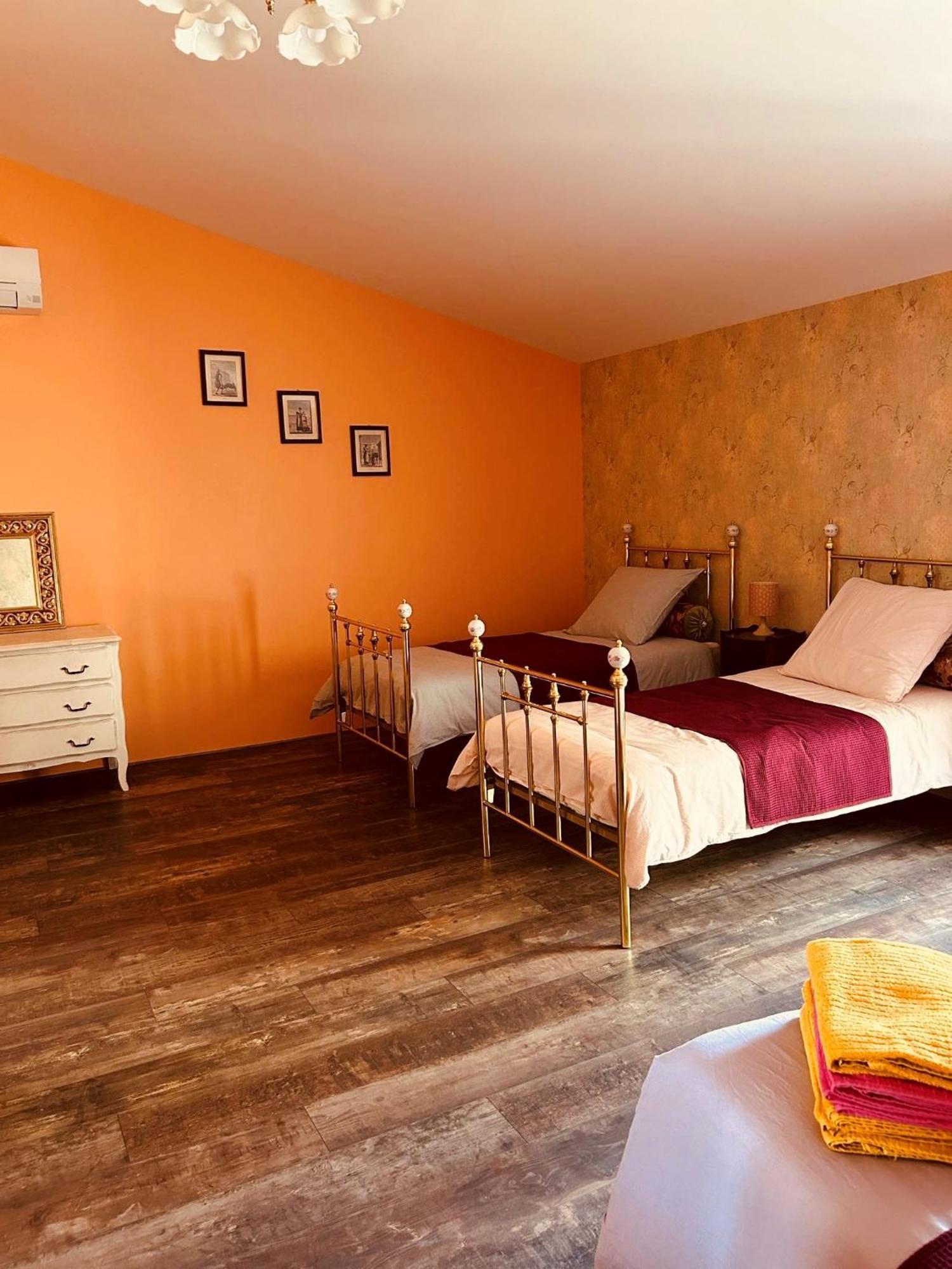Bed and Breakfast La Babayaga Capestang Zewnętrze zdjęcie
